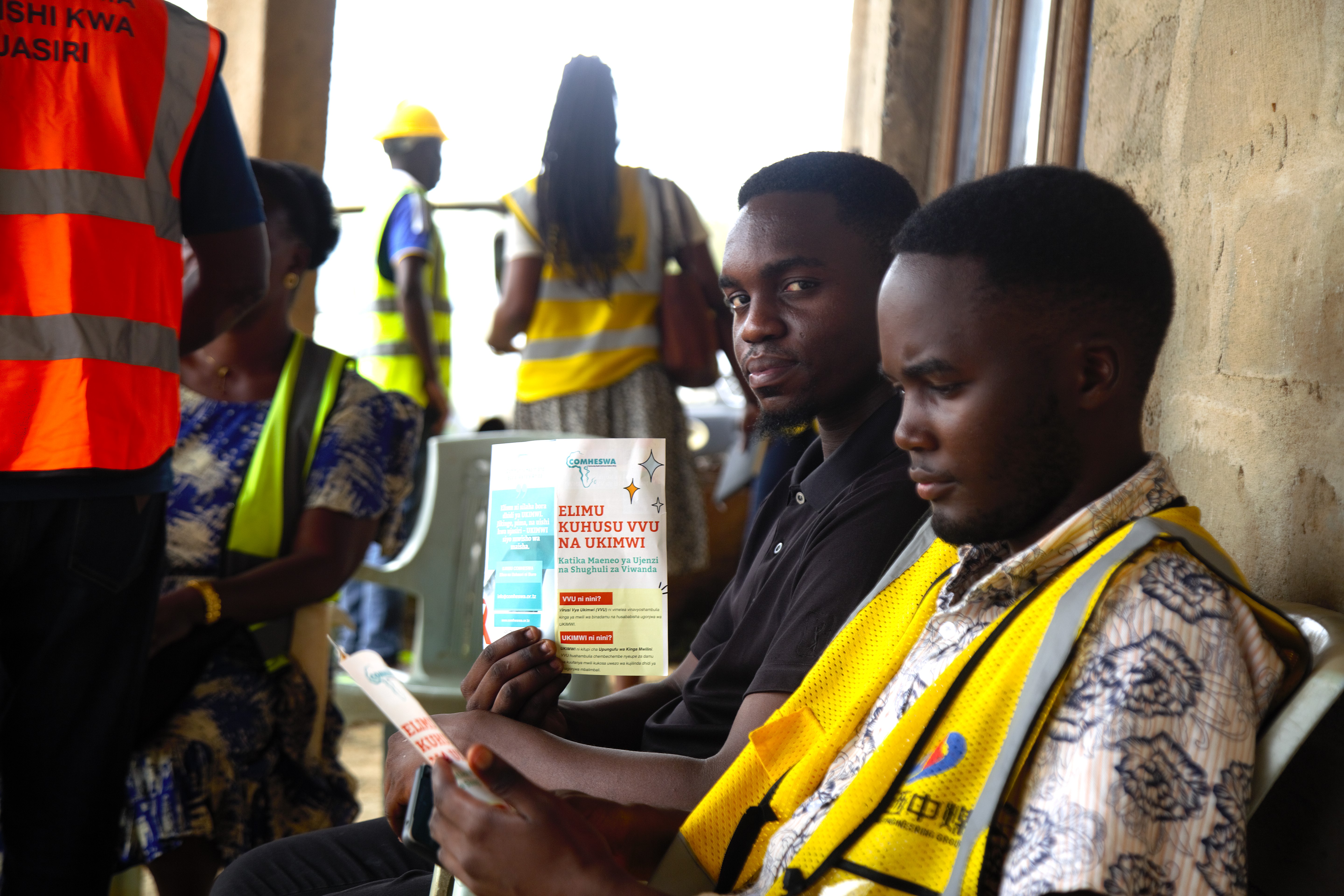 COMHESWA PROVIDES TRAINING ON COMBATING HIV & AIDS INFECTIONS FOR CONSTRUCTION SITE WORKERS.